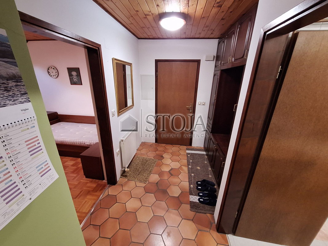Lokacija: Gorenjska, Škofja Loka, Javorje