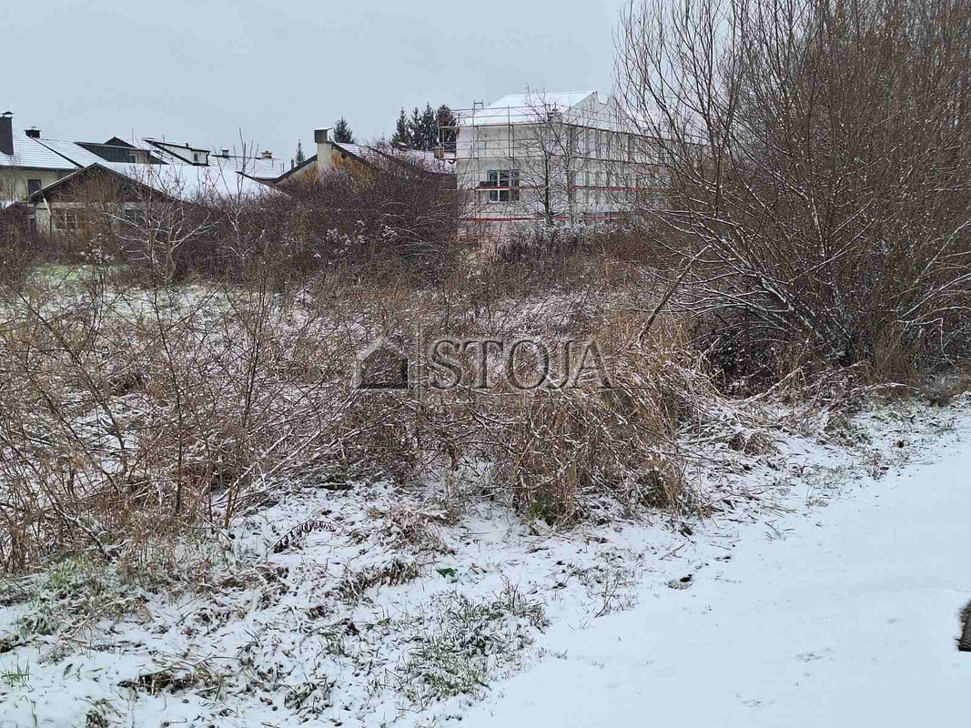 Lokacija: Ljubljana mesto, Vič-Rudnik, Rakova Jelša