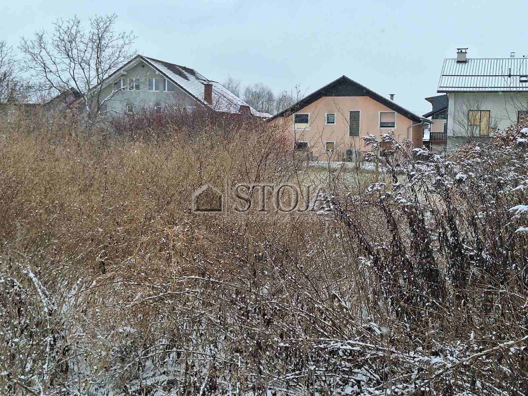 Lokacija: Ljubljana mesto, Vič-Rudnik, Rakova Jelša