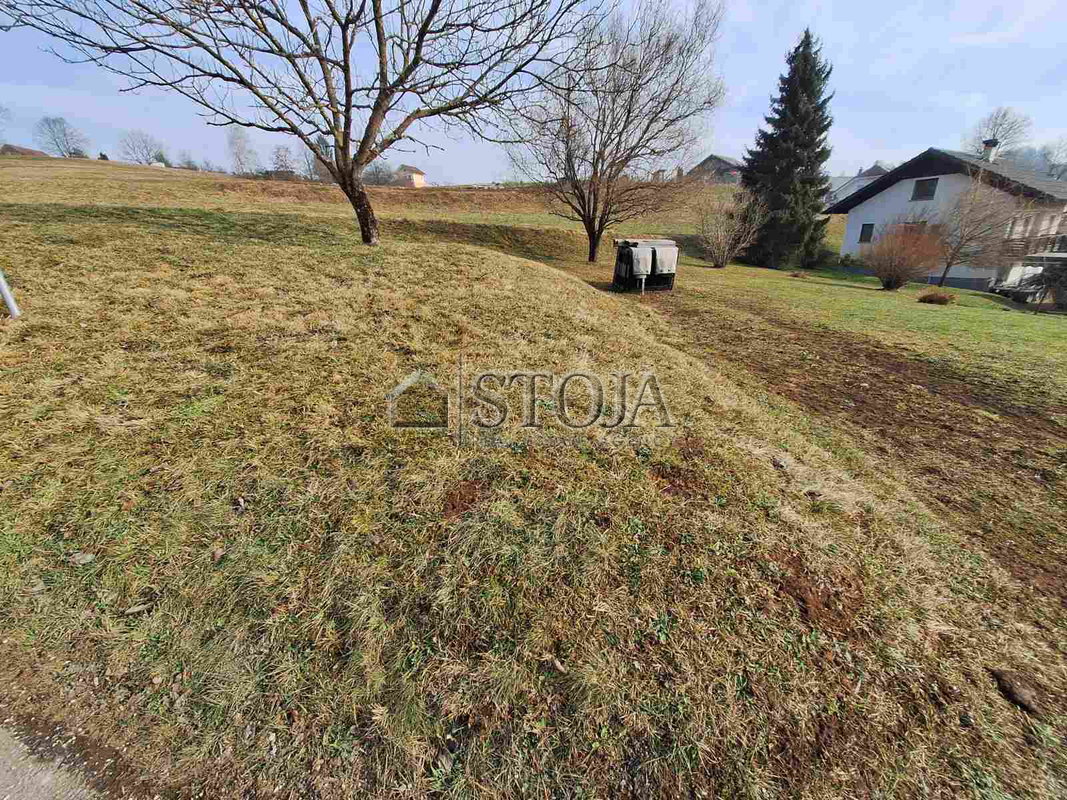Lokacija: Ljubljana okolica, Ivančna Gorica, Gabrovka pri Zagradcu