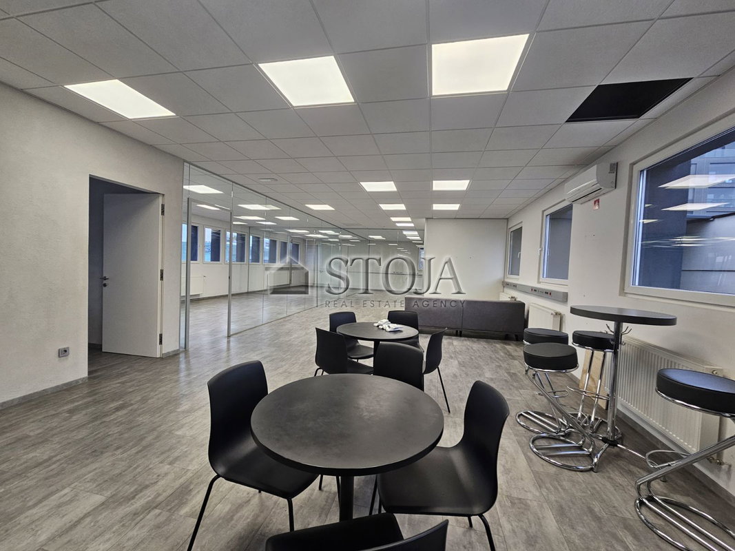 Location: Ljubljana mesto, Moste-Polje