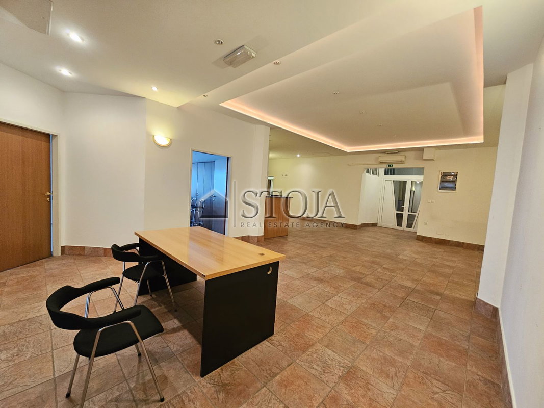 Lokacija: Ljubljana okolica, Domžale, Zgornje Jarše