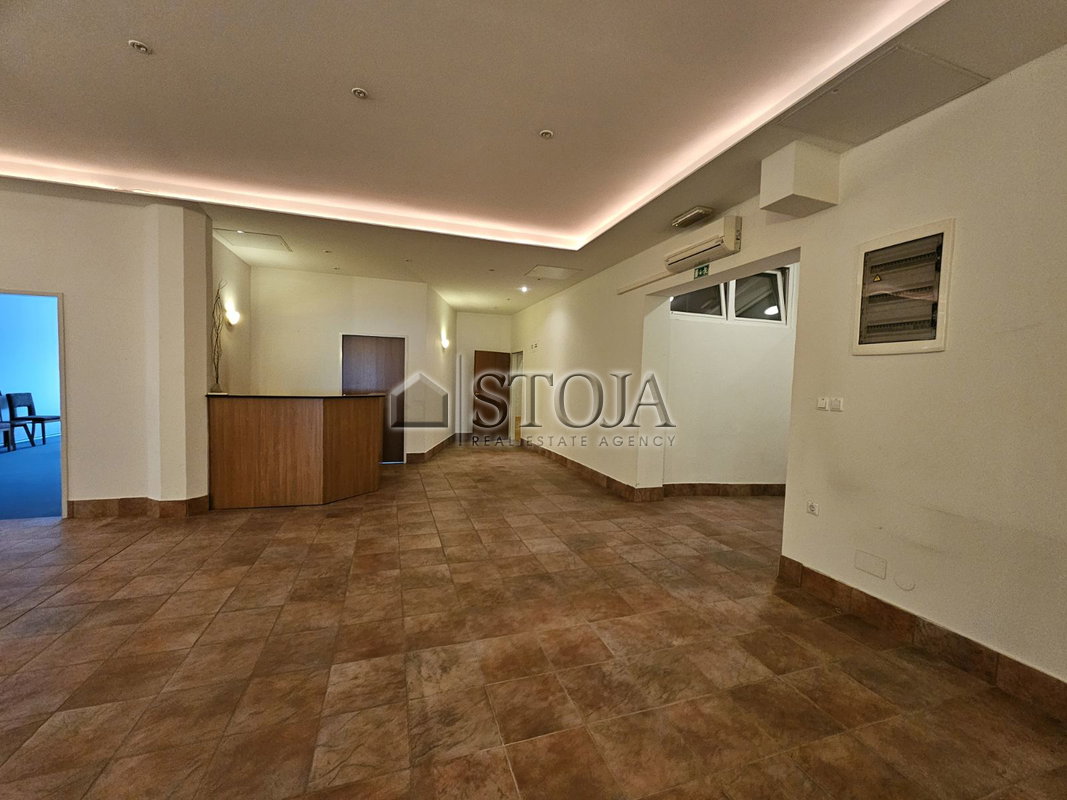 Lokacija: Ljubljana okolica, Domžale, Zgornje Jarše