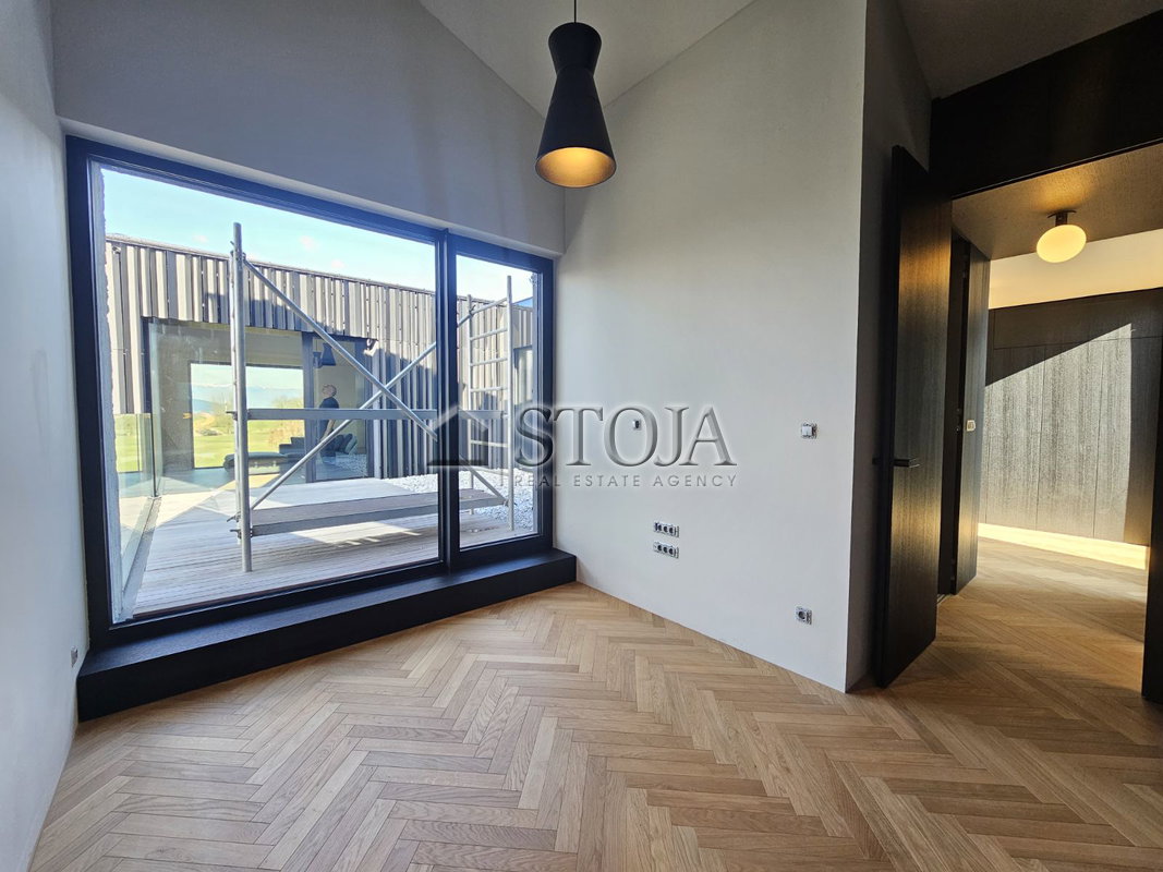 Location: Ljubljana mesto, Bežigrad, Bežigrad