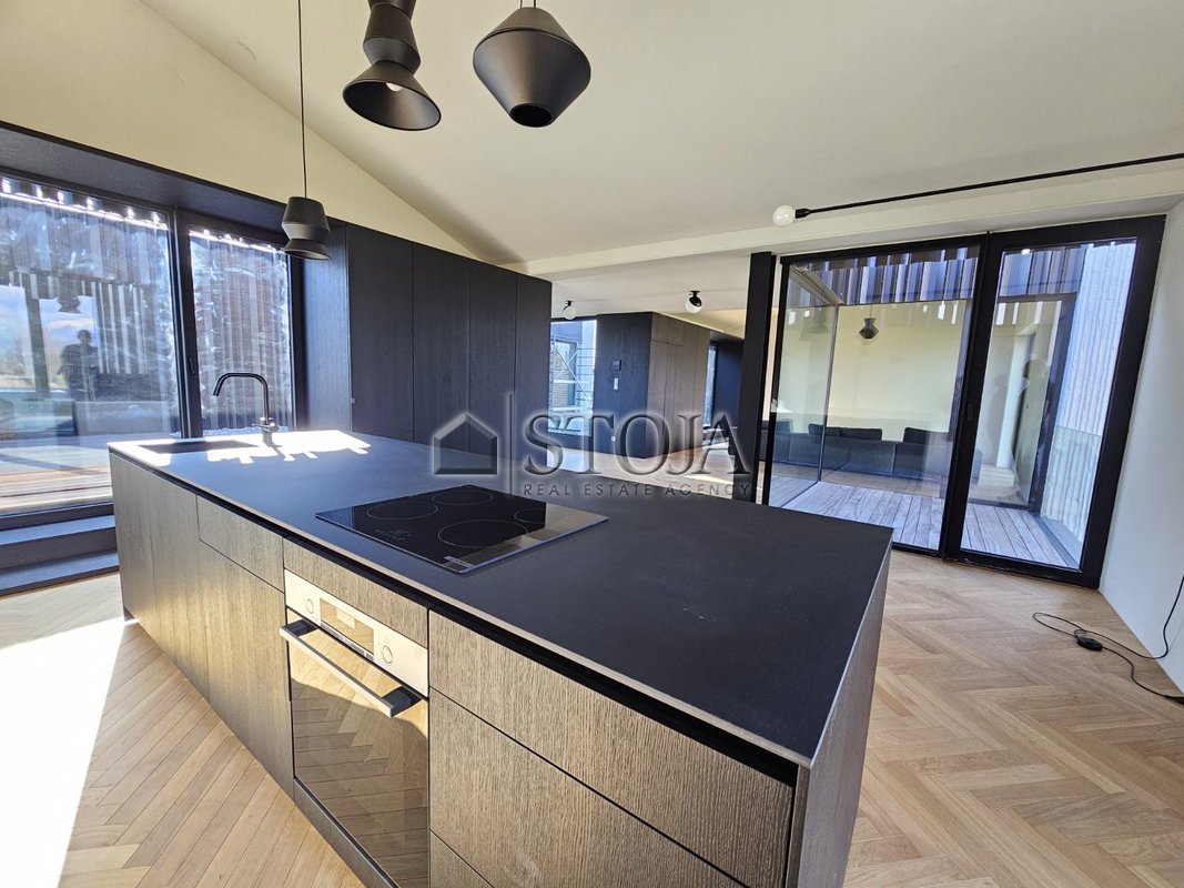 Location: Ljubljana mesto, Bežigrad, Bežigrad