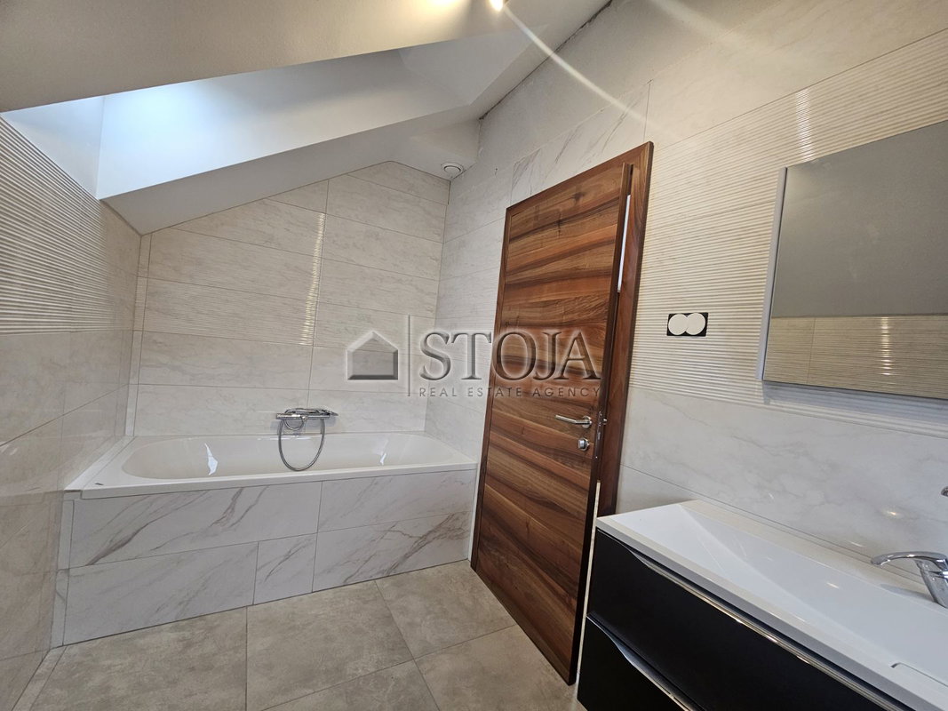 Lokacija: Ljubljana mesto, Vič-Rudnik, Rudnik