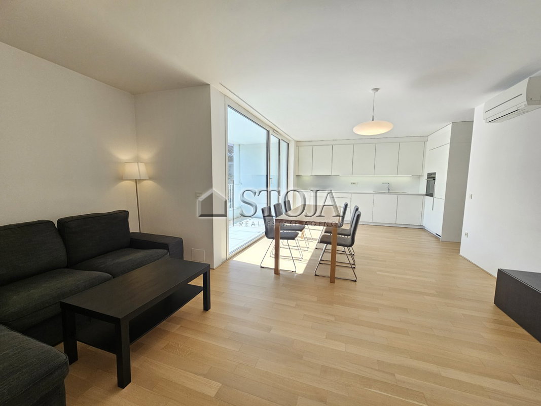 Location: Ljubljana City, Center, Center