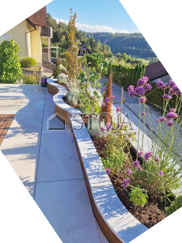 Location: Ljubljana okolica, Škofljica