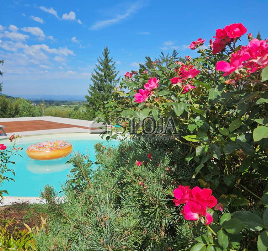 Location: Ljubljana okolica, Škofljica