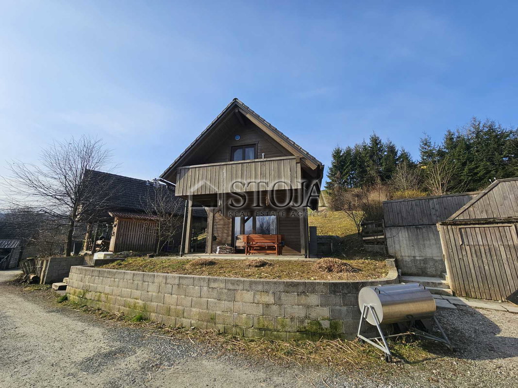 Lokacija: Gorenjska, Radovljica, Podnart