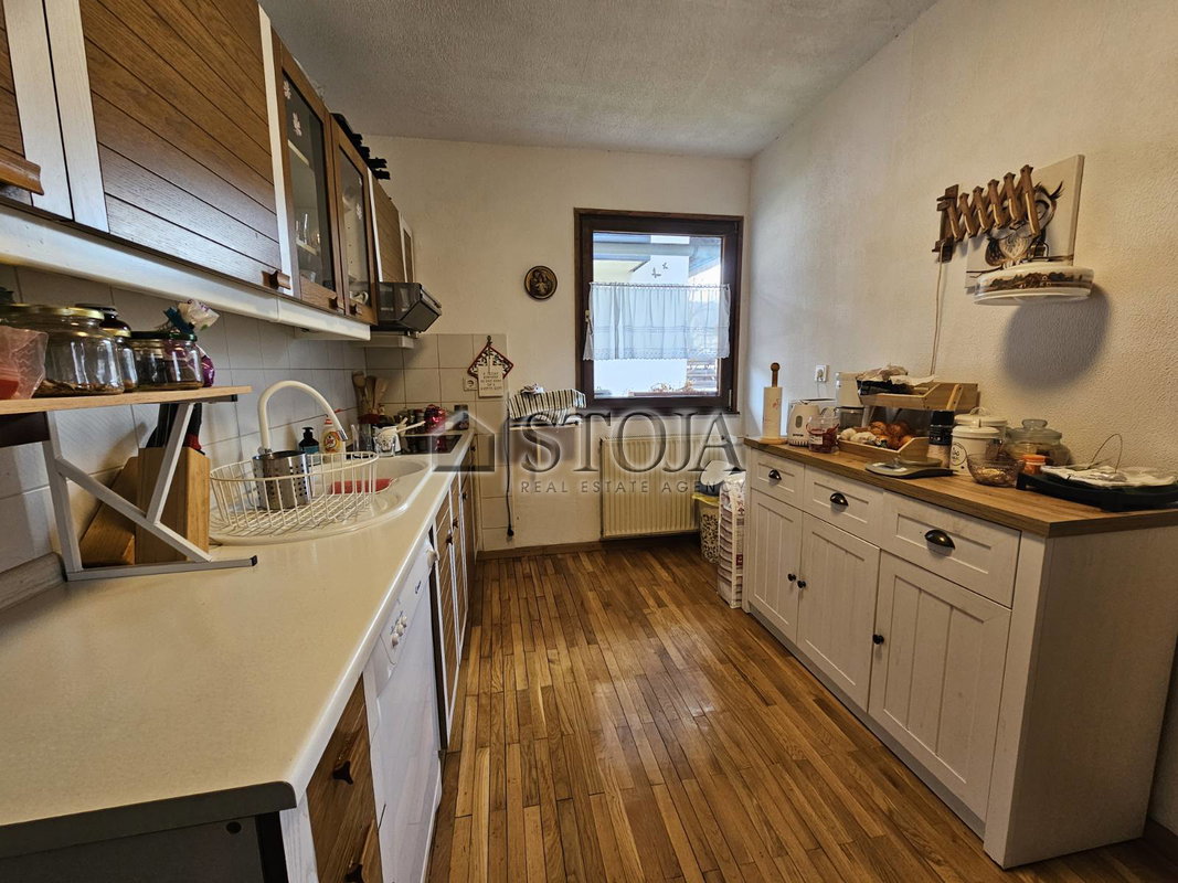 Lokacija: Gorenjska, Žirovnica, Žirovnica