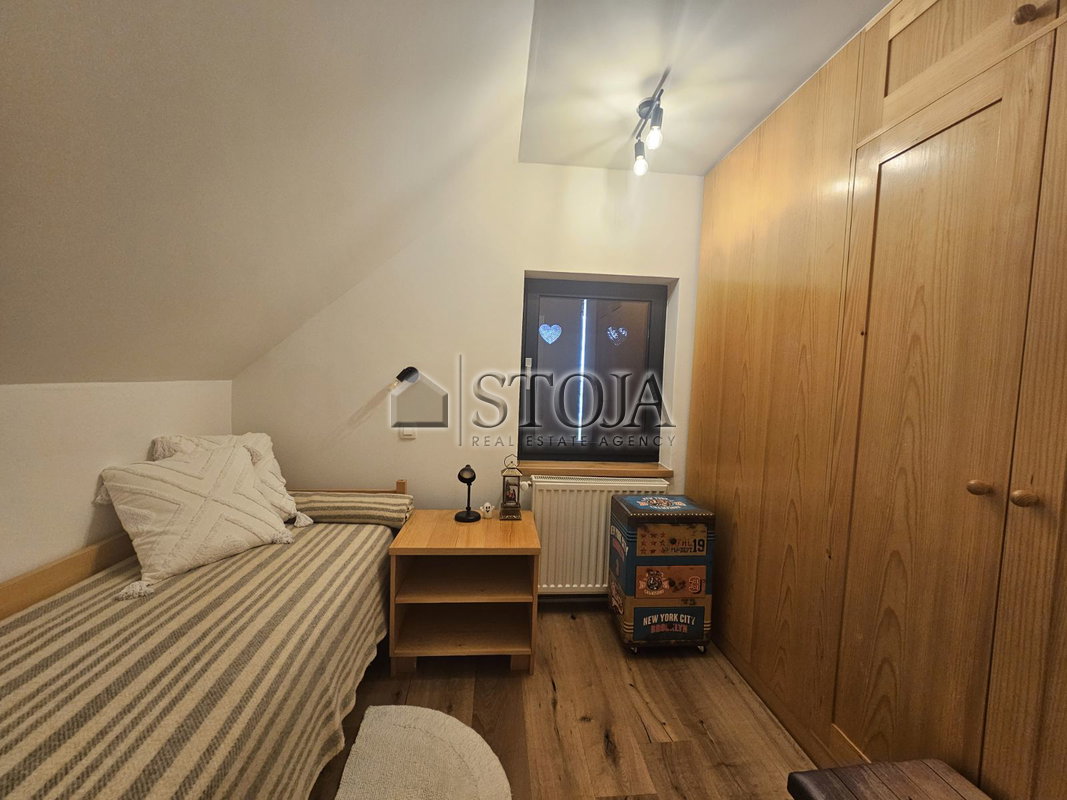 Location: Gorenjska, Cerklje na Gorenjskem, Apno