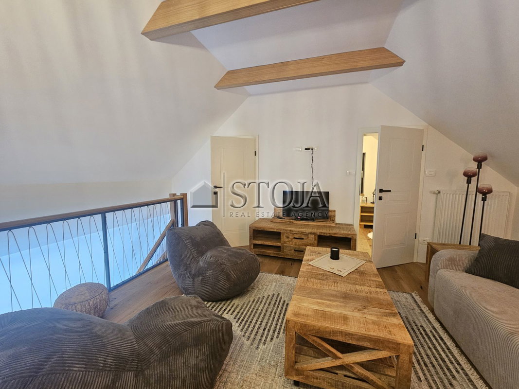 Location: Gorenjska, Cerklje na Gorenjskem, Apno