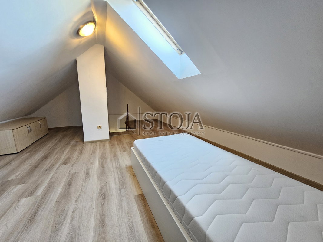 Lokacija: Ljubljana mesto, Šiška, Šiška