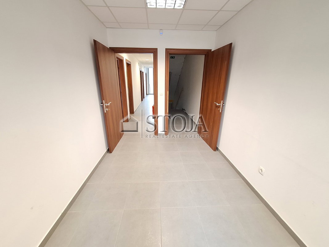 Lokacija: Ljubljana okolica, Logatec, Logatec