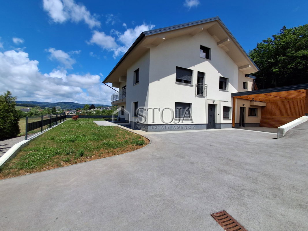 Location: Ljubljana okolica, Ivančna Gorica, Ivančna Gorica