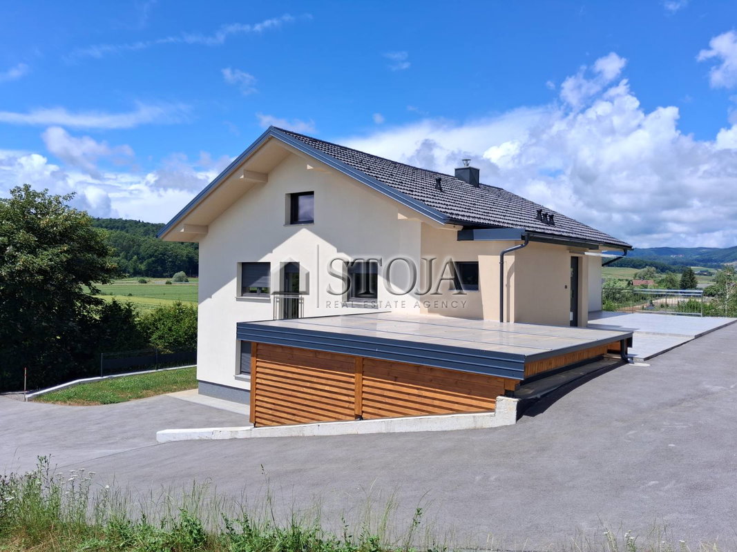 Location: Ljubljana okolica, Ivančna Gorica, Ivančna Gorica