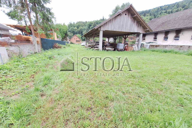 Ubicación: Ljubljana okolica, Ig, Tomišelj