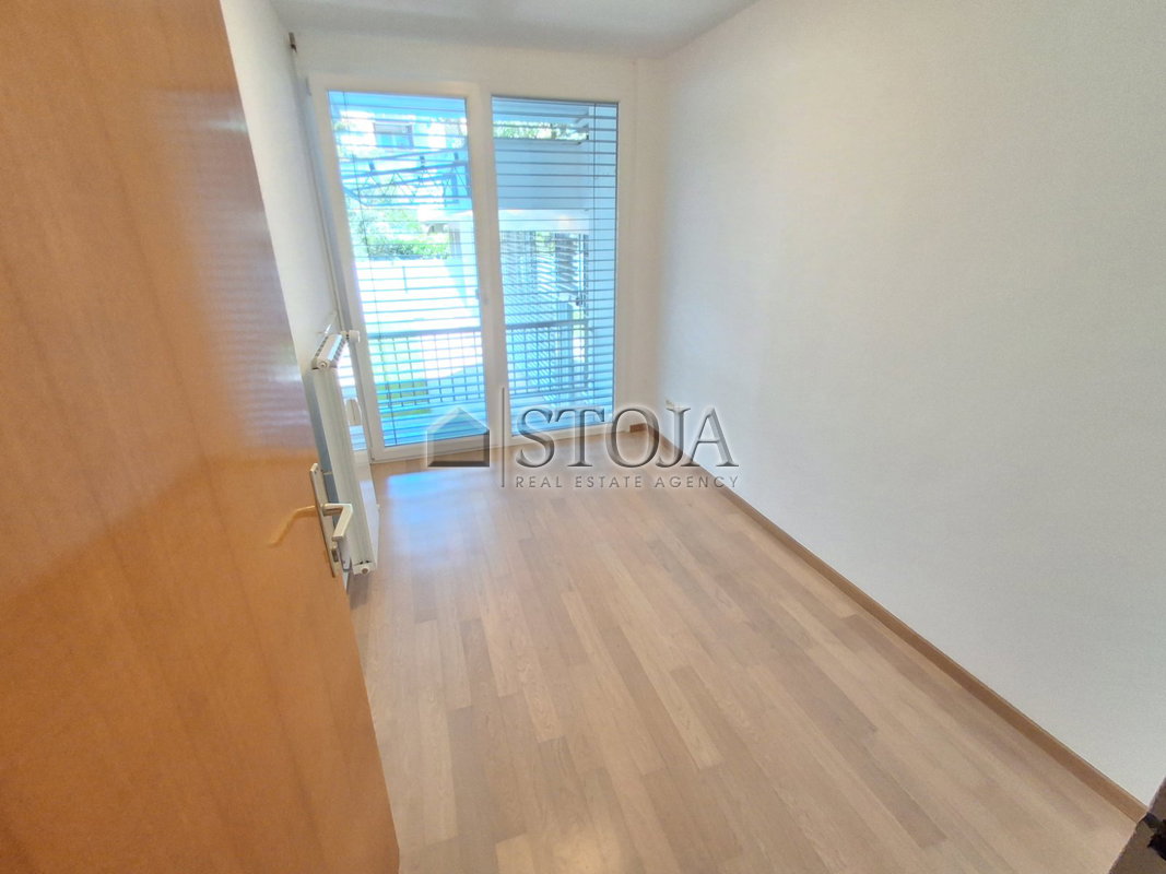 Lokacija: Ljubljana mesto, Bežigrad, Bs3