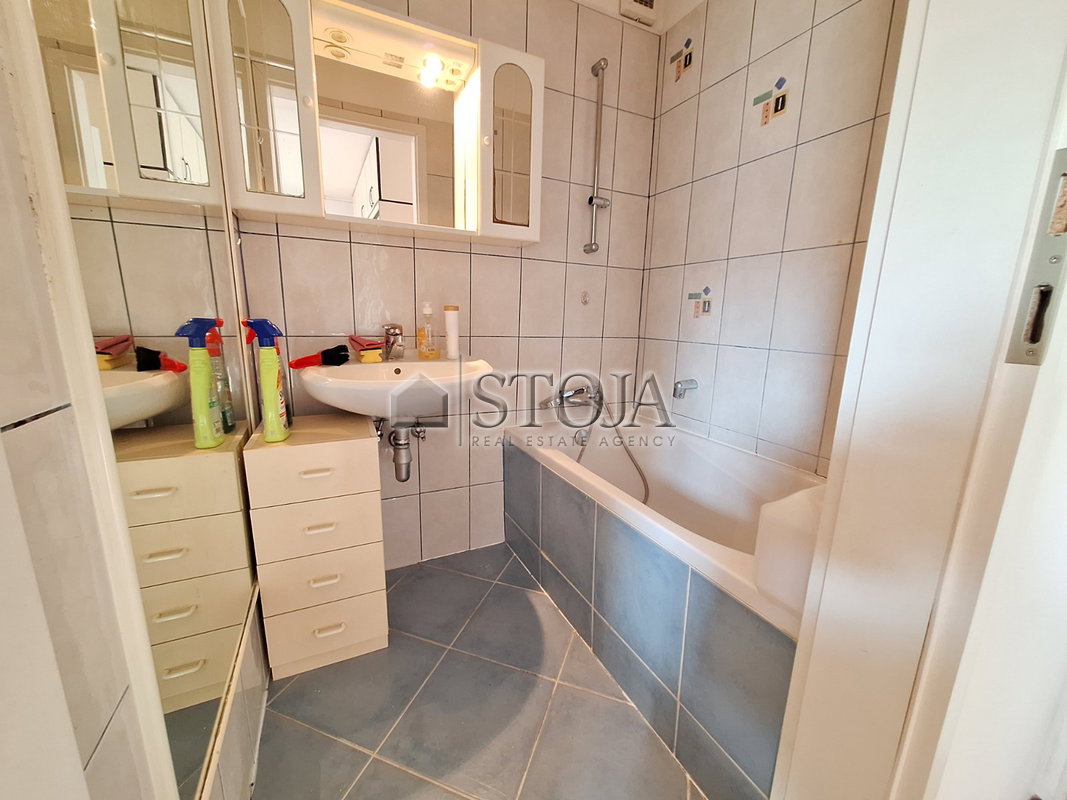 Lokacija: Ljubljana okolica, Domžale, Domžale