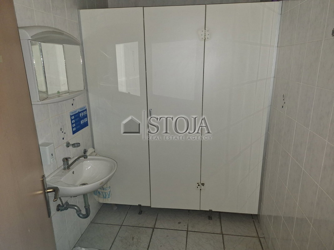 Location: Ljubljana okolica, Domžale, Zgornje Jarše