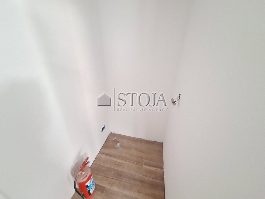Lokacija: Ljubljana mesto, Bežigrad, Stožice