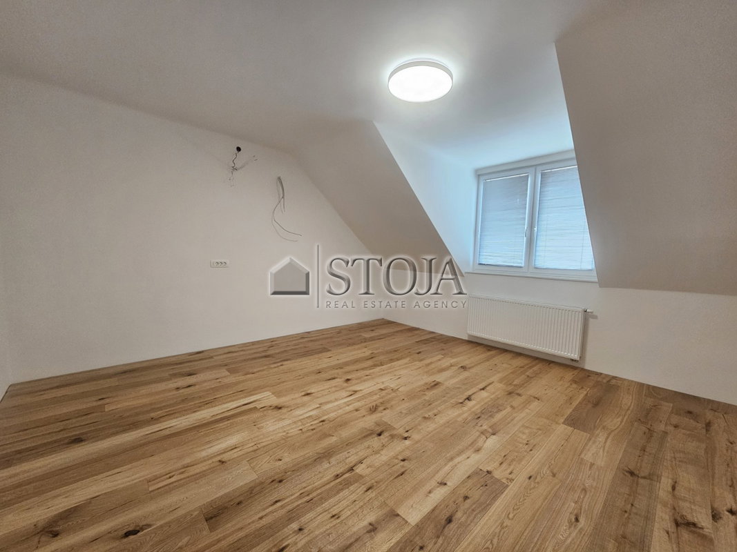 Location: Ljubljana mesto, Šiška, Šiška