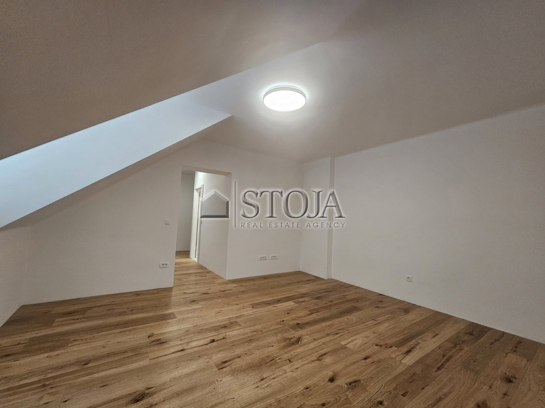 Location: Ljubljana mesto, Šiška, Šiška