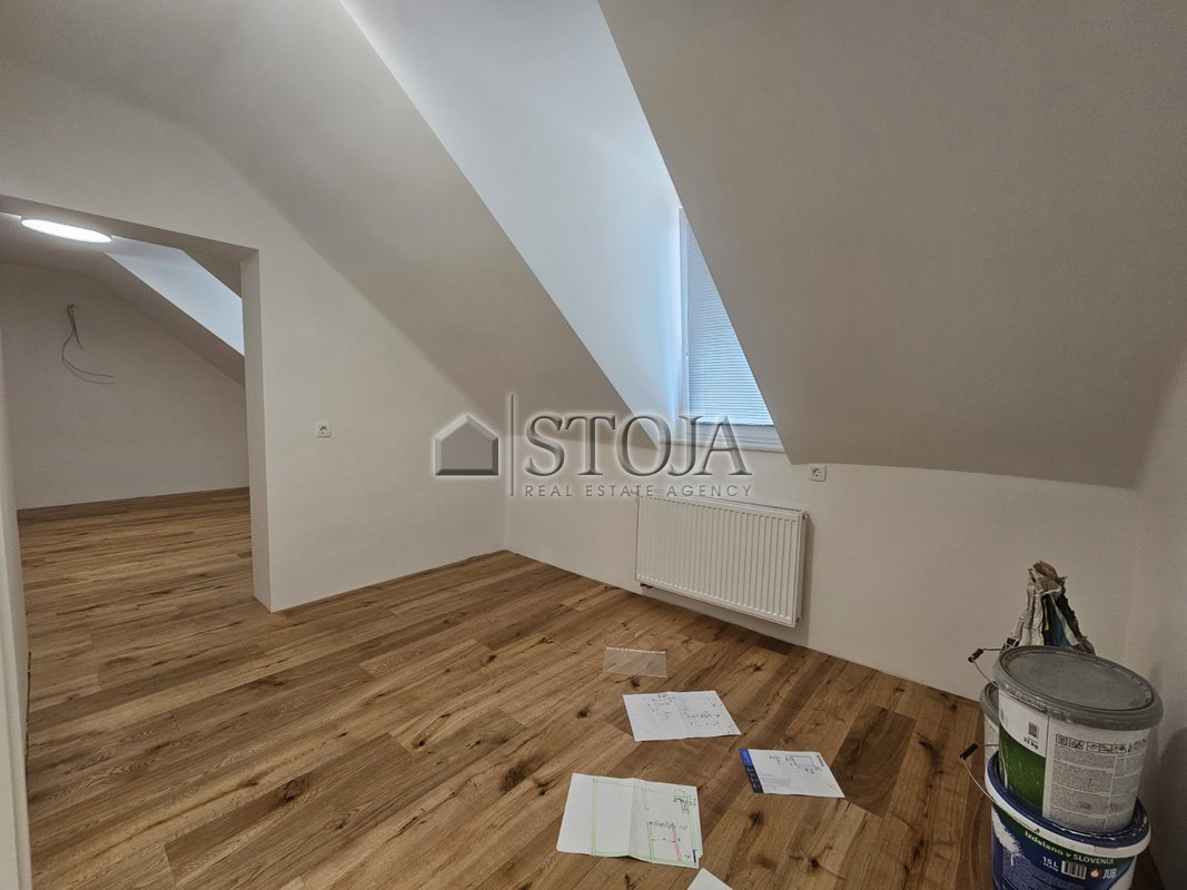 Location: Ljubljana mesto, Šiška, Šiška