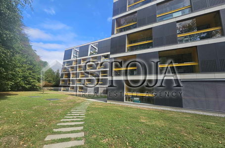 Location: Ljubljana mesto, Šiška, Šiška