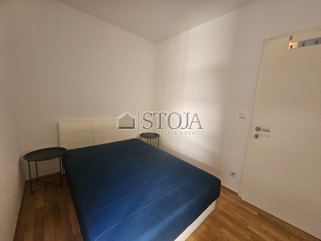 Location: Ljubljana mesto, Šiška, Šiška
