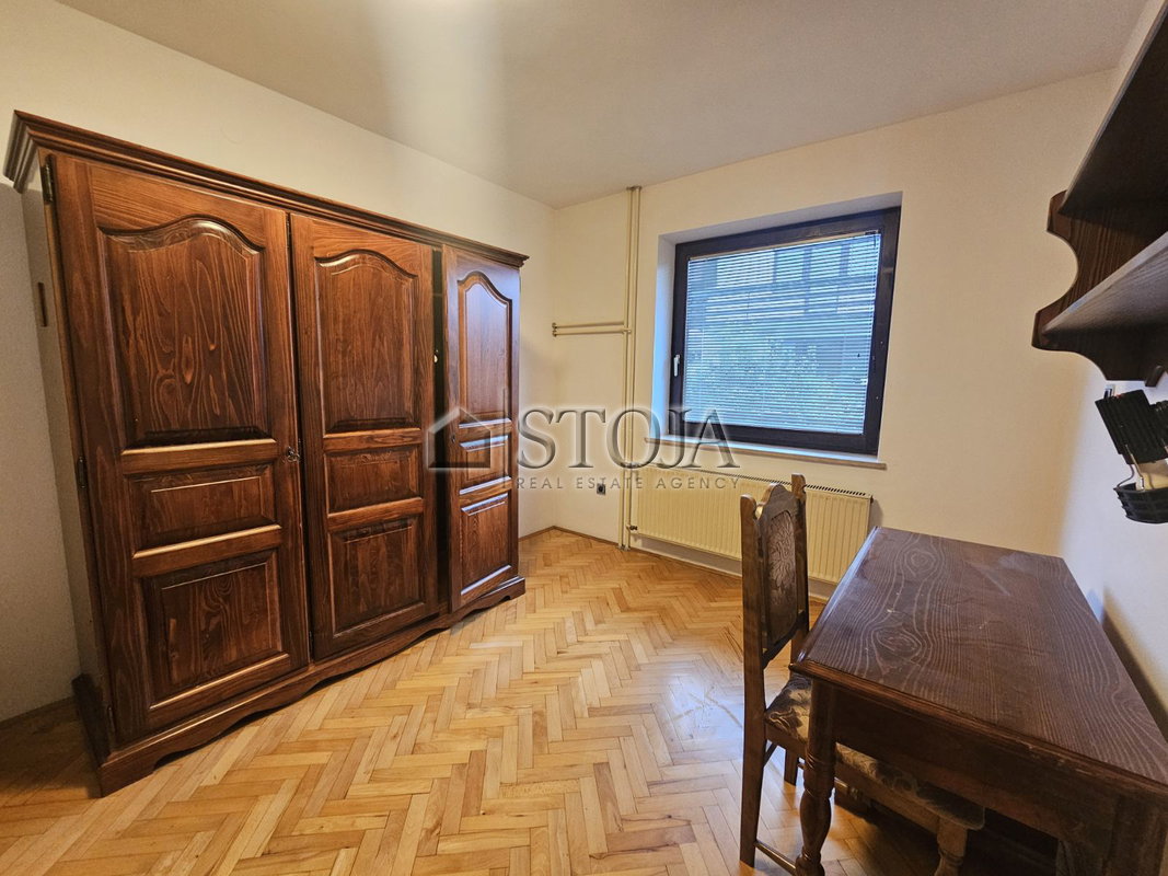 Lokacija: Gorenjska, Radovljica, Lesce