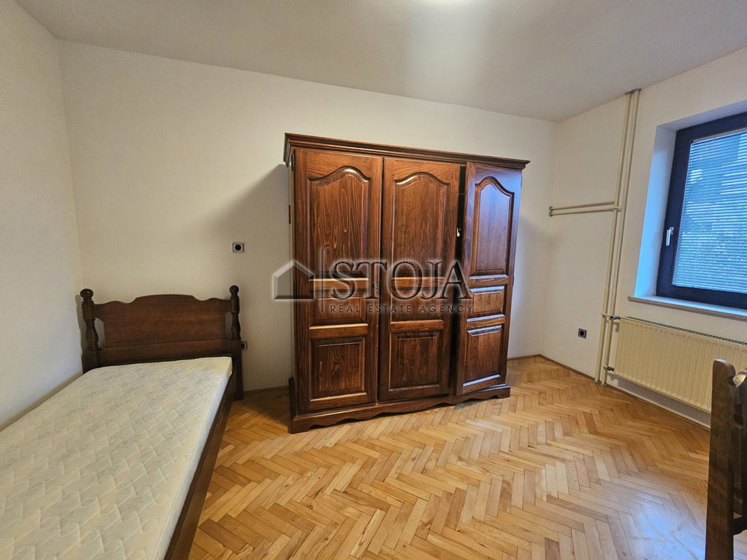 Lokacija: Gorenjska, Radovljica, Lesce