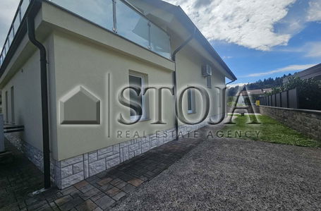 Location: Ljubljana okolica, Domžale, Domžale