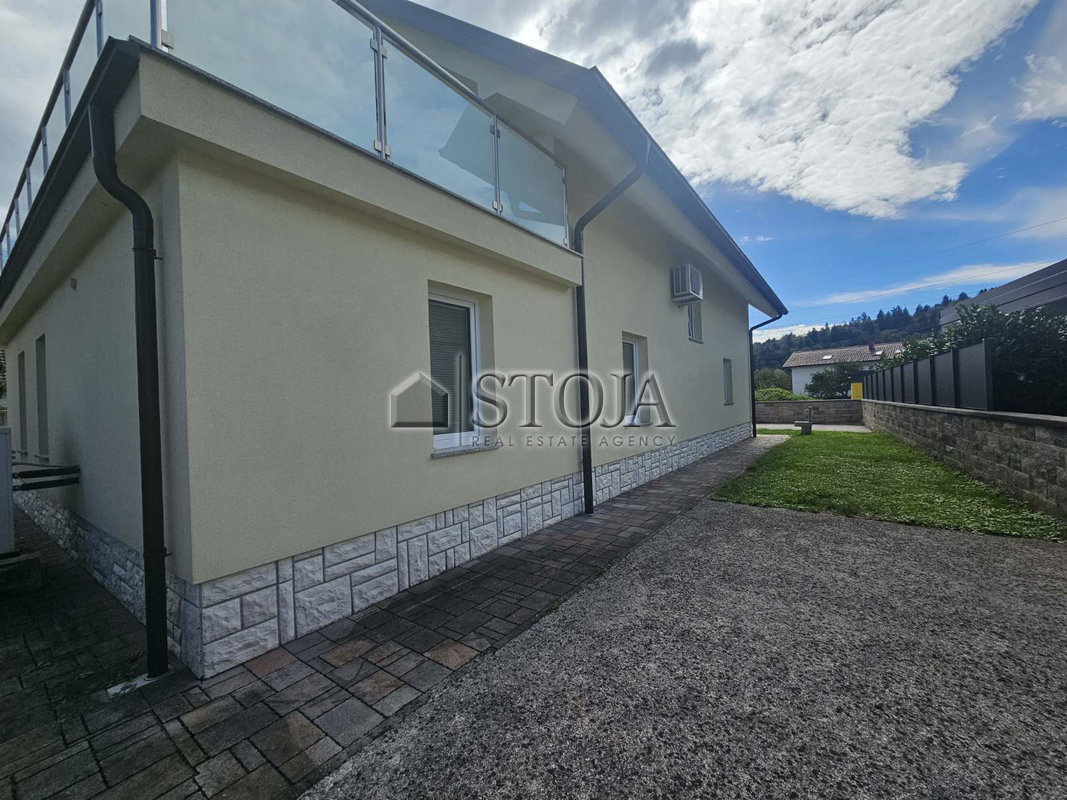 Lokacija: Ljubljana okolica, Domžale, Domžale