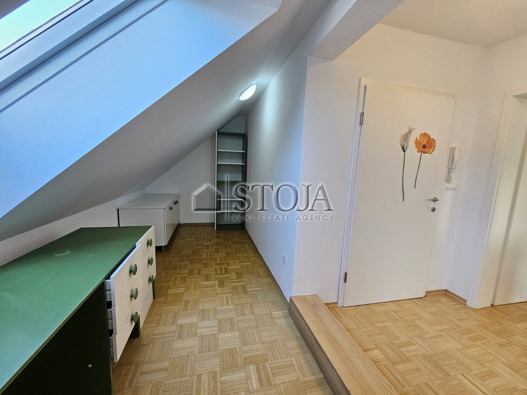Location: Ljubljana okolica, Ivančna Gorica, Ivančna Gorica