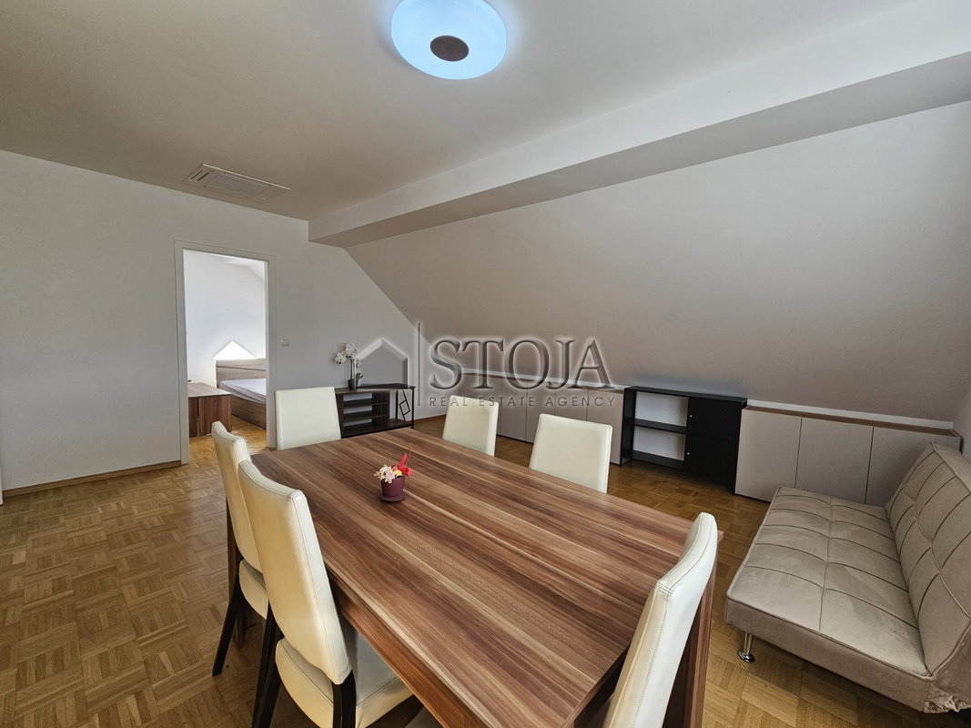 Location: Ljubljana okolica, Ivančna Gorica, Ivančna Gorica