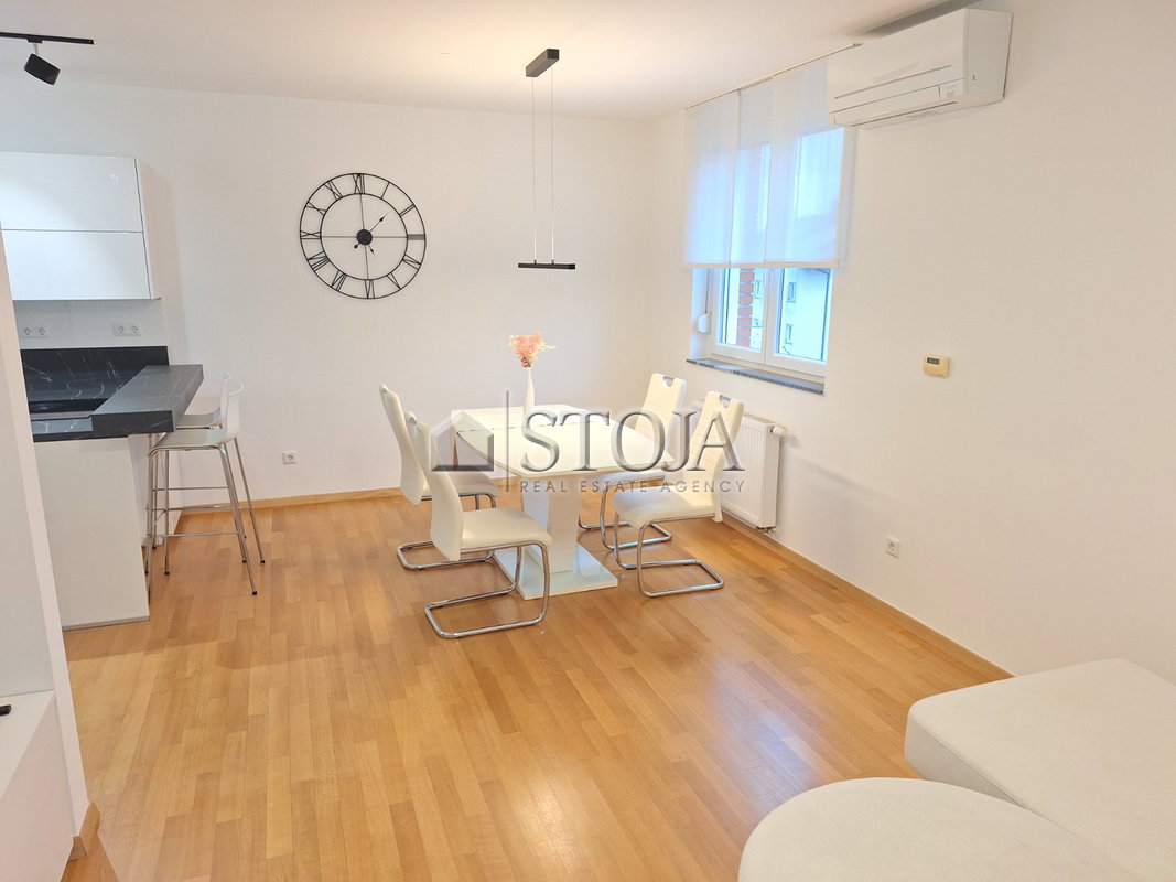Lokacija: Ljubljana okolica, Domžale, Domžale