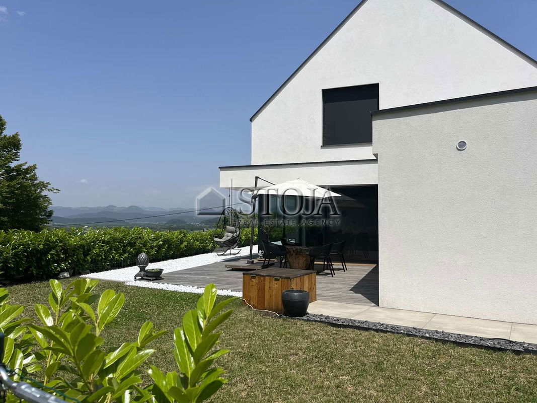 Location: Ljubljana Surroundings, Brezovica, Podpeč
