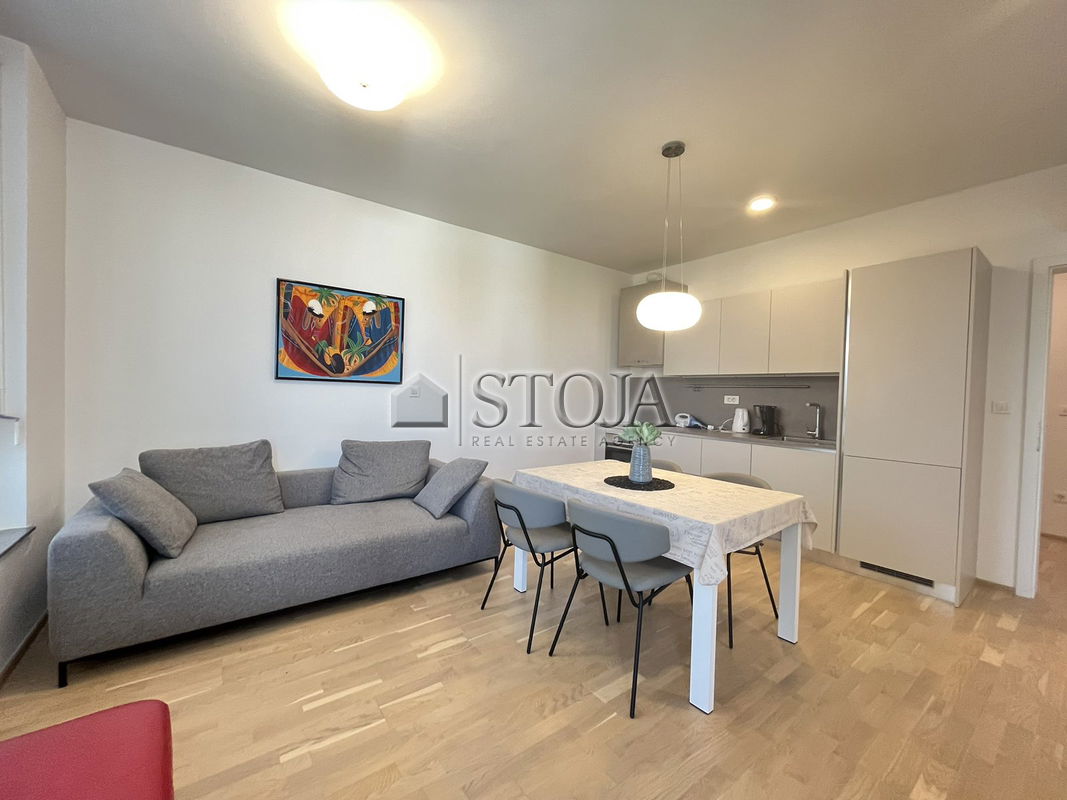 Lokacija: Ljubljana mesto, Šiška, Sp. Šiška