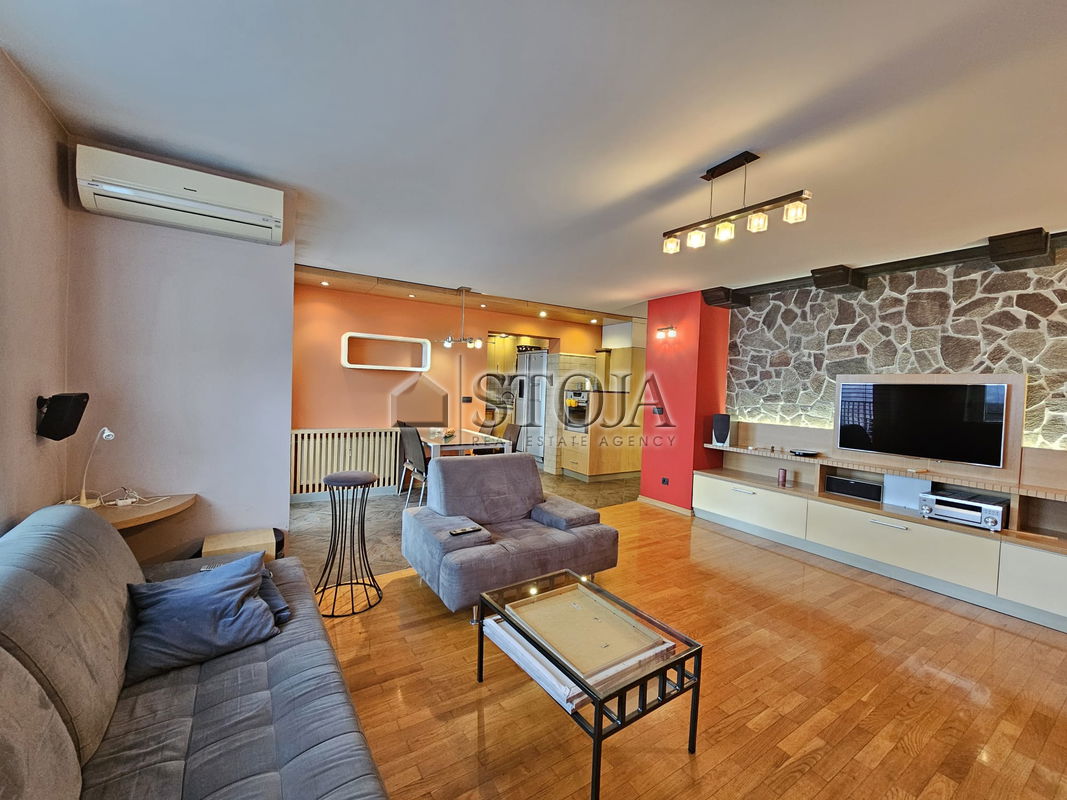 Location: Ljubljana City, Bežigrad, Bežigrad