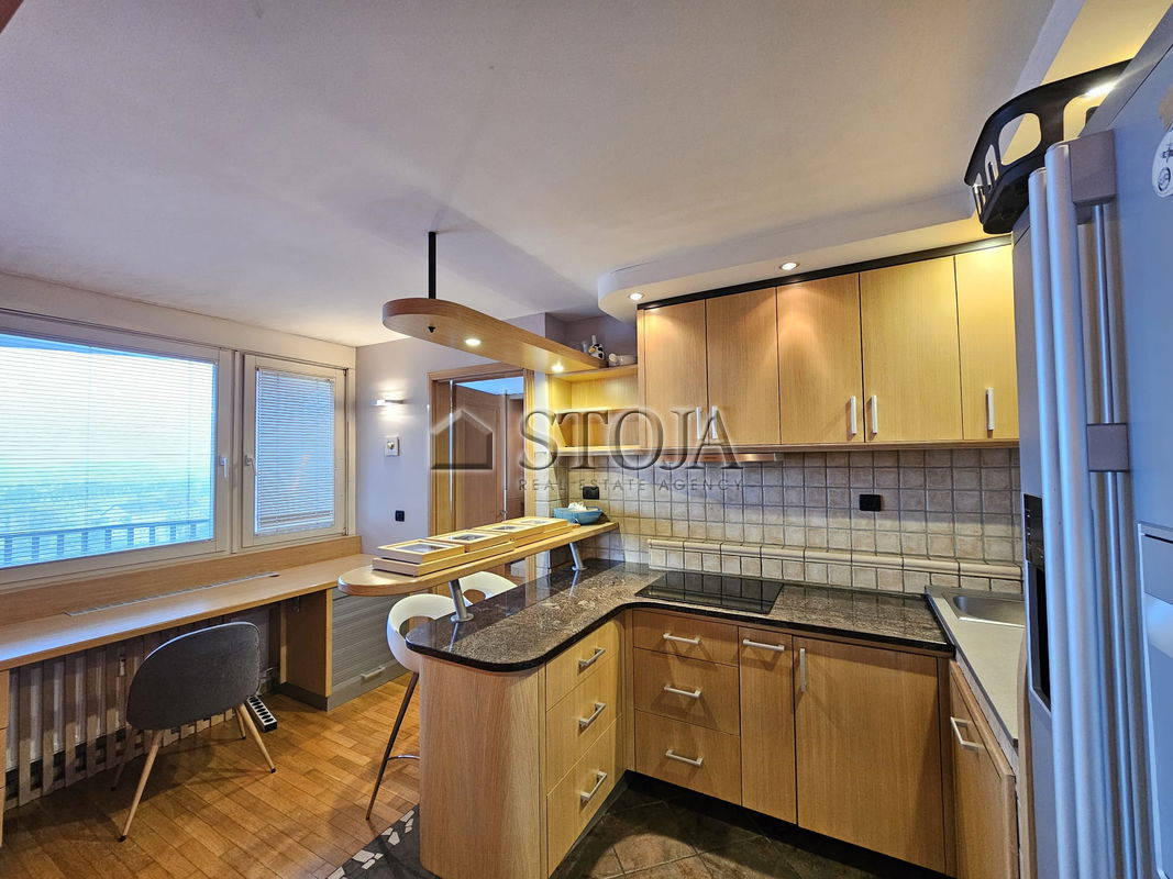 Location: Ljubljana City, Bežigrad, Bežigrad