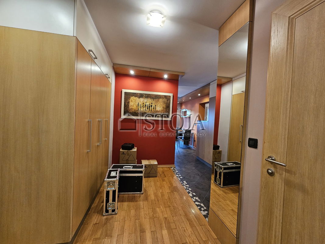 Location: Ljubljana City, Bežigrad, Bežigrad