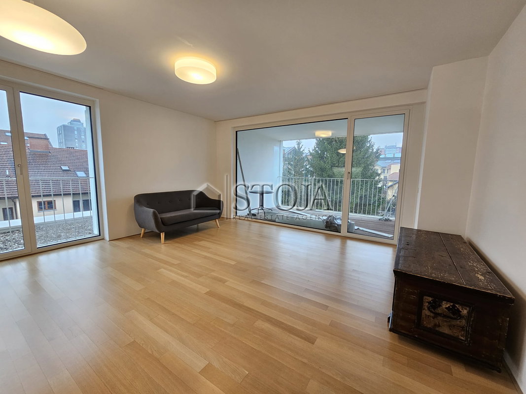 Lokacija: Ljubljana mesto, Center, Center