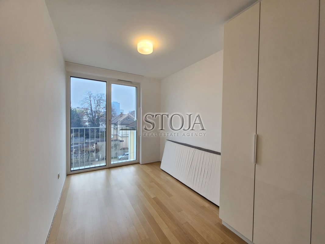 Lokacija: Ljubljana mesto, Center, Center