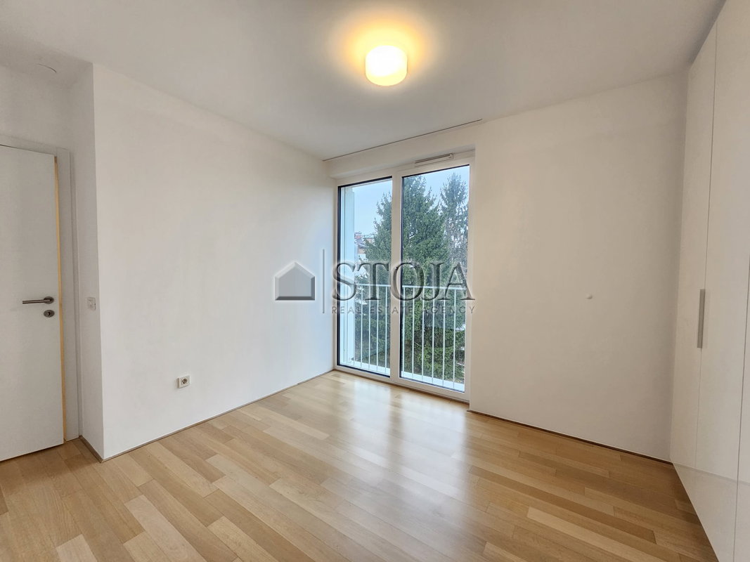 Lokacija: Ljubljana mesto, Center, Center