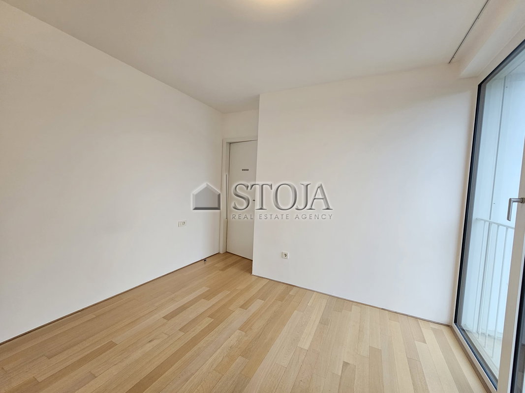 Lokacija: Ljubljana mesto, Center, Center