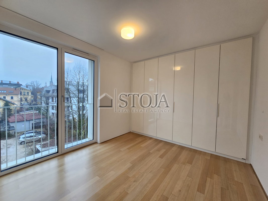 Lokacija: Ljubljana mesto, Center, Center