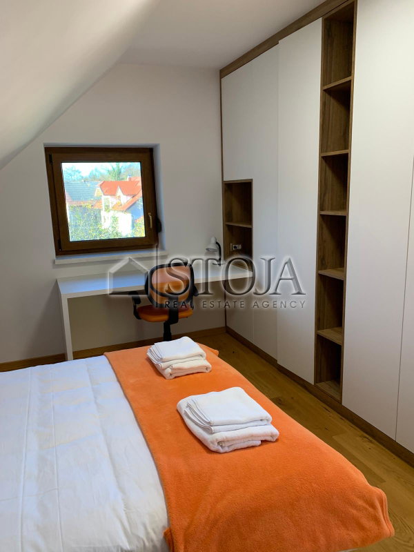 Location: Ljubljana okolica, Grosuplje, Grosuplje