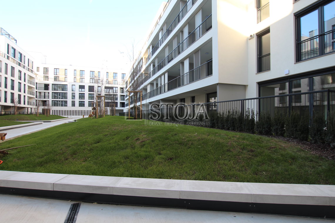 Lokacija: Ljubljana mesto, Šiška, Šiška